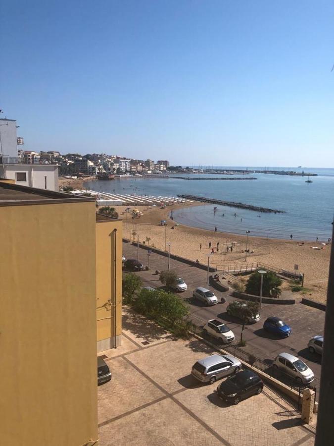 Bed and Breakfast Il Girasole à Crotone Extérieur photo