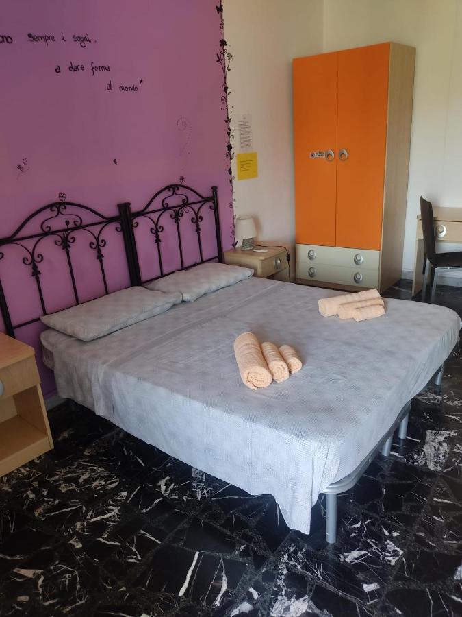 Bed and Breakfast Il Girasole à Crotone Extérieur photo